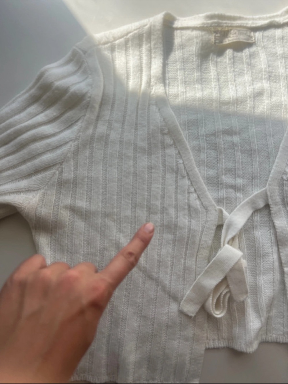 Cream Ribbed Tie-Front V-Neck Cardigan - Picture 4 of 5